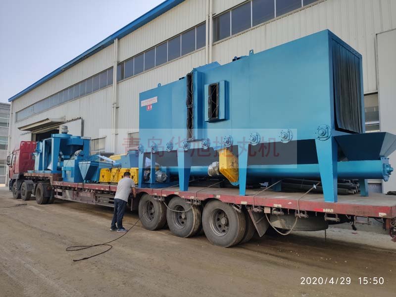 Q6915輥道通過式拋丸機(jī)發(fā)往云南大理